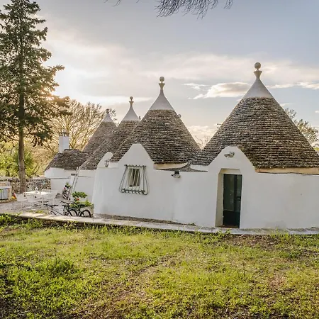 19 Secolo - Trulli Con Foresta, Bici E Barbecue * Cisternino