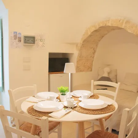 Estalagem Ad Un Passo Da - Trulli Con Camino, Foresta E Bbq *